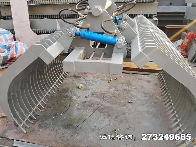 临翔水站抓斗式清污机